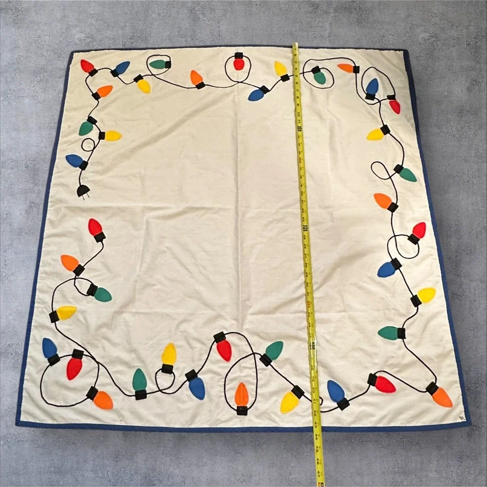 Handmade Christmas Tablecloth Fabric Applique‎ Lights Signed Dated 1991 43x41